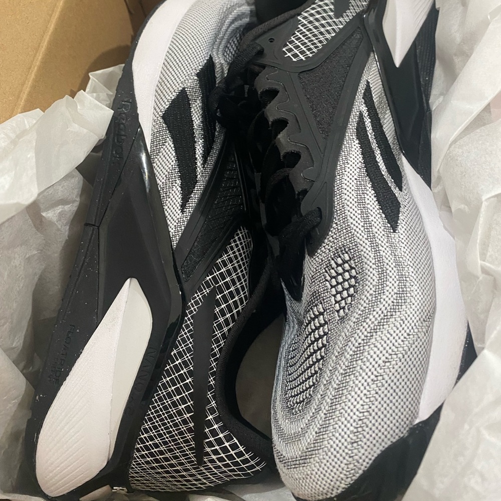 Reebok Nano x2 sz 9.5 CrossFit